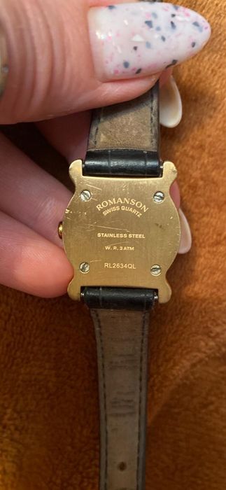 Часы Romanson женские