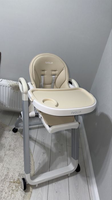 Столик для кормления