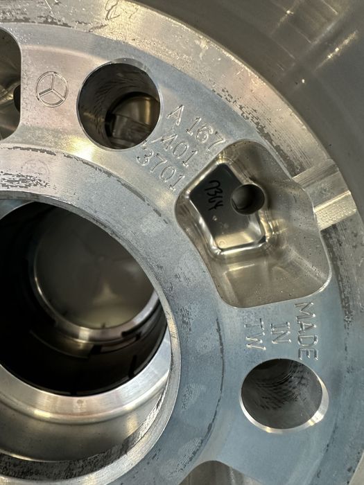 Оригинал Mercedes GLS X167 Maybach 23 zoll Мерцедес ГЛС Майбах 23 Цола