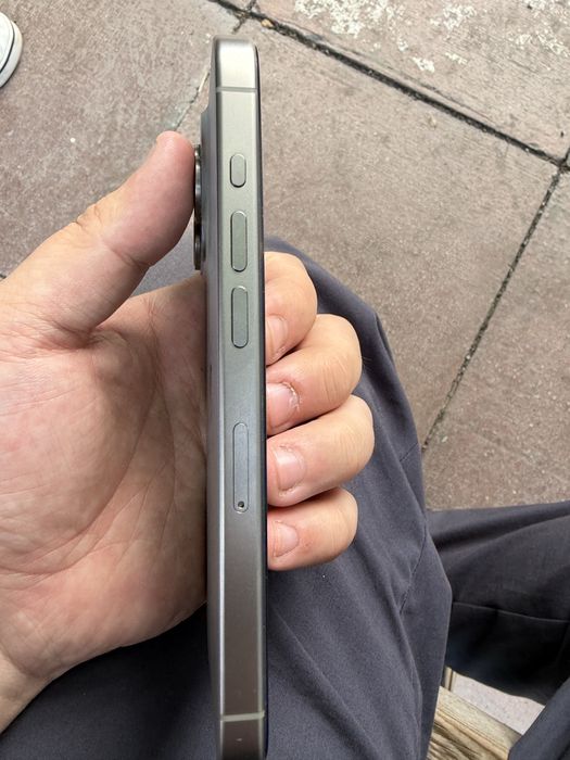 Iphone 15 pro 256gb