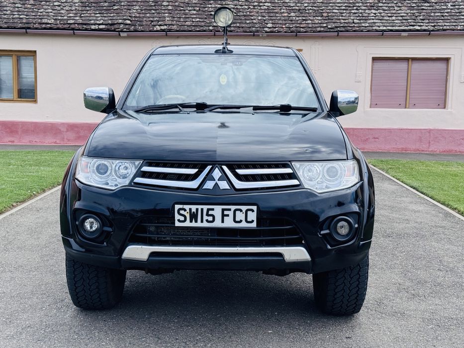 Vand Mitsubishi L200 2.5 DI-D Challenger 2015  2.5 DI-D 178  121.000 km