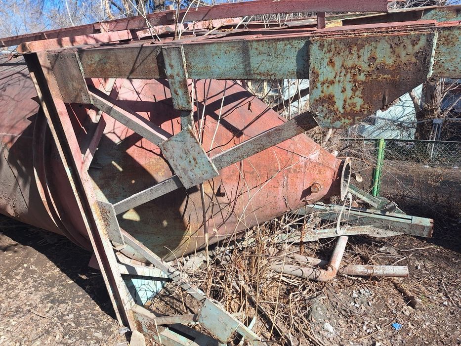 Продам Ёмкость 10тонны