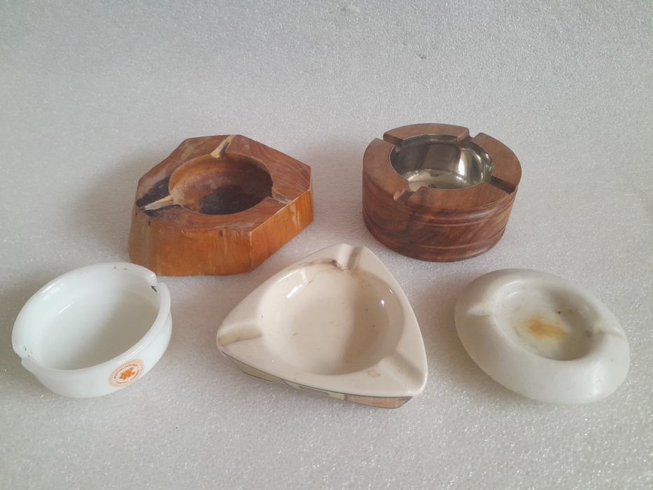 Лот: 5 броя пепелници