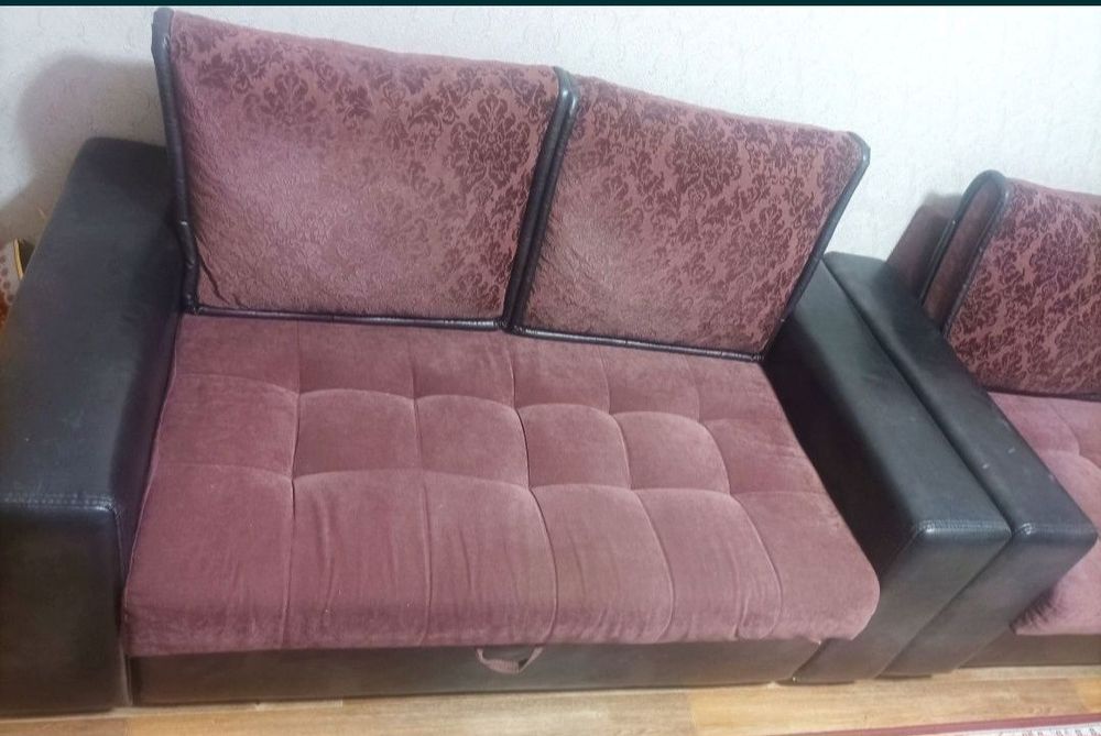 Срочно продам диван,мини диван и кресло!