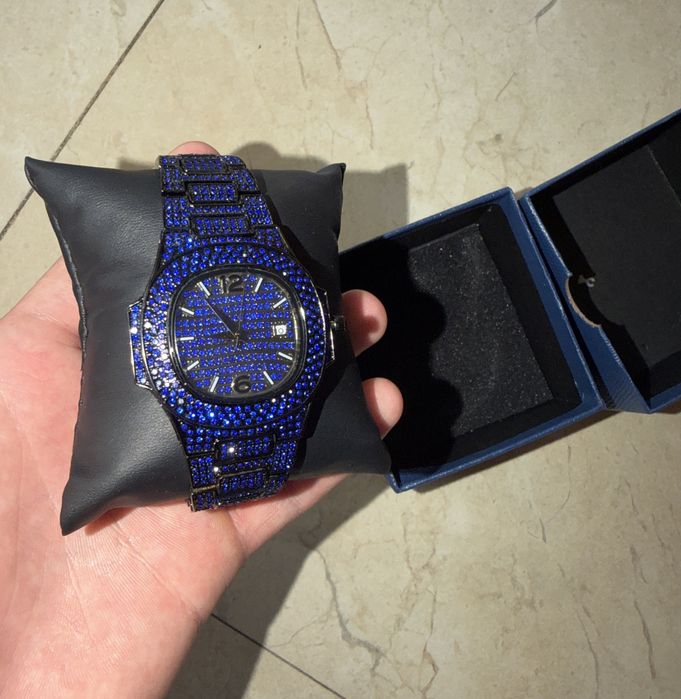 Ceas cu diamante / iced out / ceas cu cristale / safire albastre patek