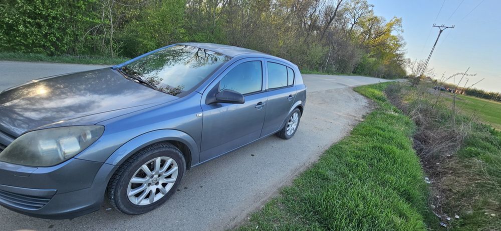 Opel Astra H 1.6 benzina – intretinuta,