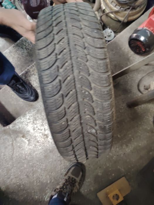 Гуми с джанти 14цола от пежо