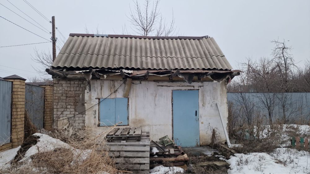 Отдам дом под разбор(самовывоз)