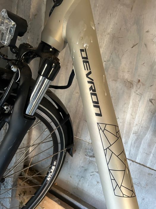 Vând bicicletă asistată electric!!!