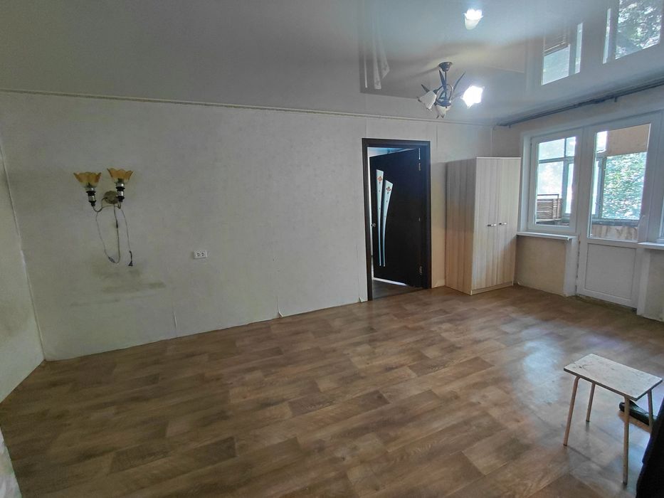 Продам 2 комнатную квартиру