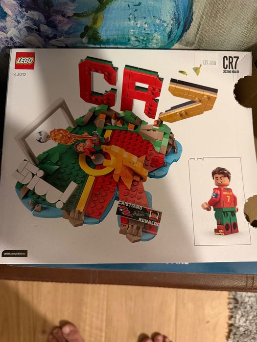 Vând CR7 Vând LEGO CR7 43012.