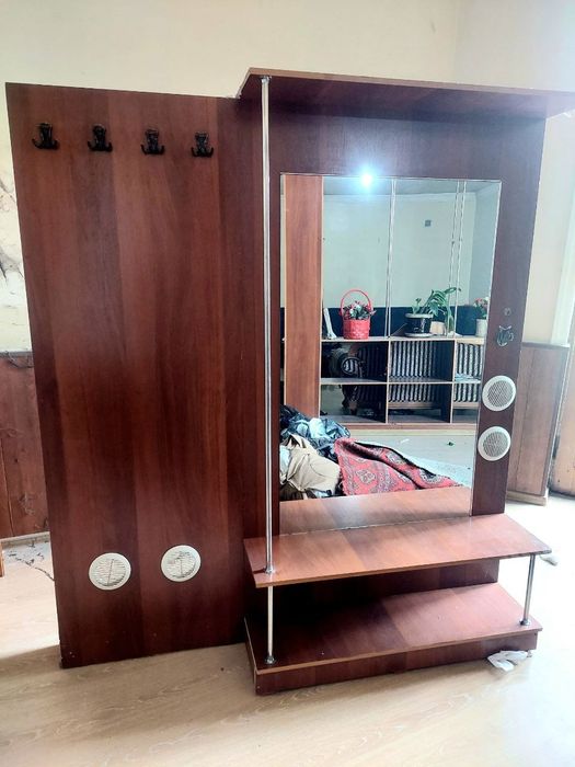 Шкаф румынский холати зур