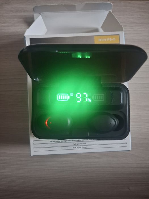 Беспроводные наушники