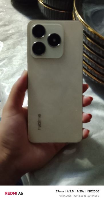 Смартфон реалмь с 61