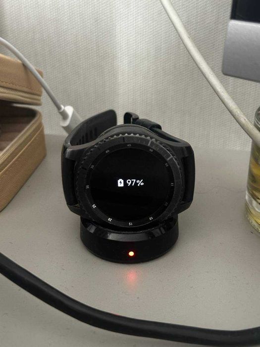 Смарт-часы Samsung Gear S3 Frontier