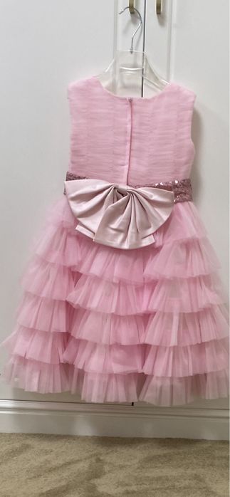 Rochita LE MU 8-9 ani