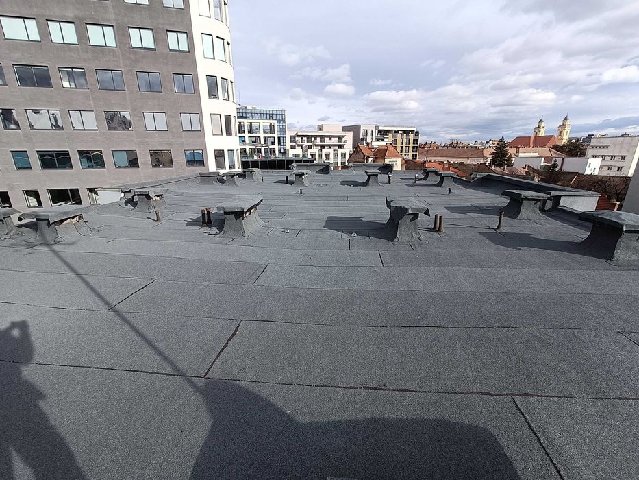 HidroIzolatii - cum trebuie  cu experienta de 14ani.