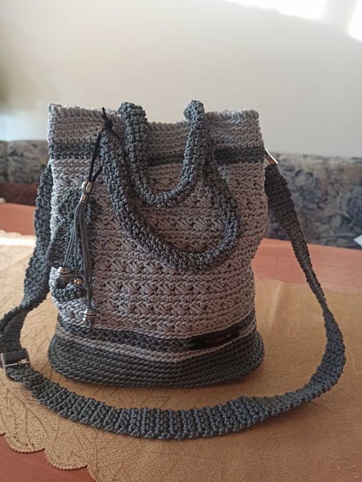 Ръчно плетени дамски чанти