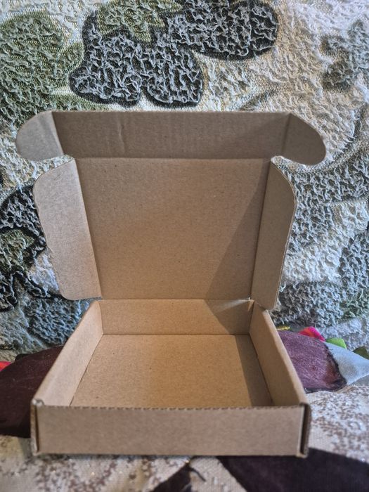Коробки картонные новые