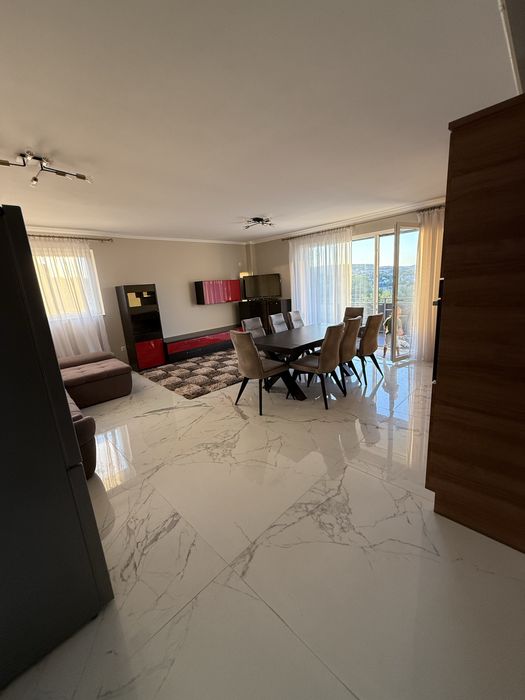 Inchiriez apartament cu doua camere str Constantin Brancusi