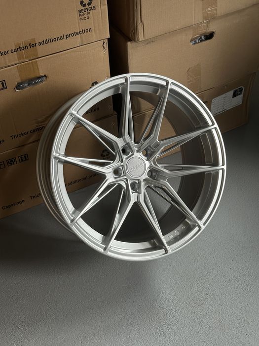 Джанти Haxer HX036 19" 5x112 за Mercedes W212 W213 W222 W218 W214 W221