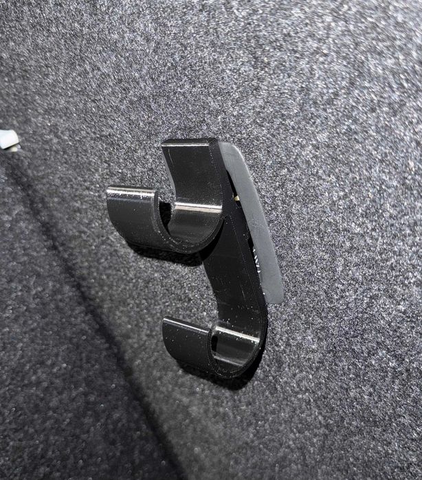 Suporturi umbrelă portbagaj mașină – prindere ISOFIX