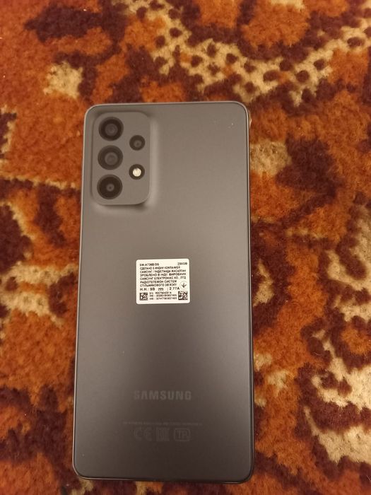 Продам Самсунг а 73