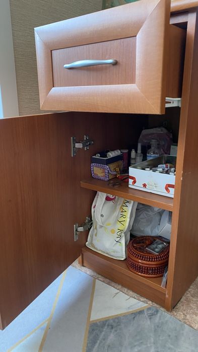 Камод с зеркалом