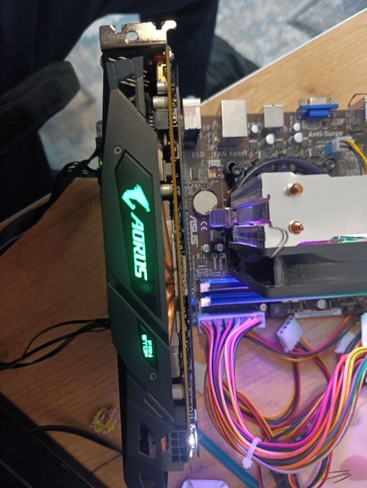 Видеокарта rx580 4gb