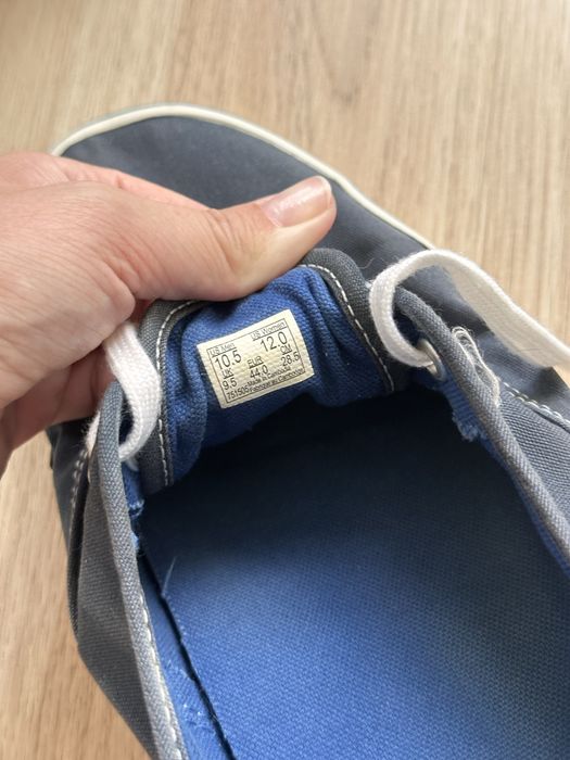 Продам кеды Vans
