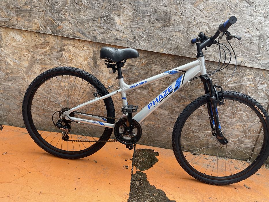 Bicicleta apollo phaze cadru aluminiu  roti 26”