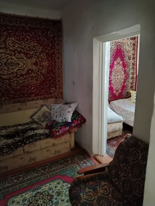 Продаю свой дом. Мирзо-Улугбекский район. Столько-4 сотки земли.