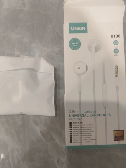 Наушники проводные