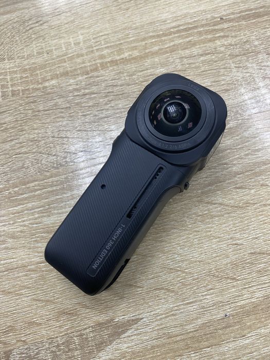 Экшн-камера Insta 360 RS1 (ТМ79)