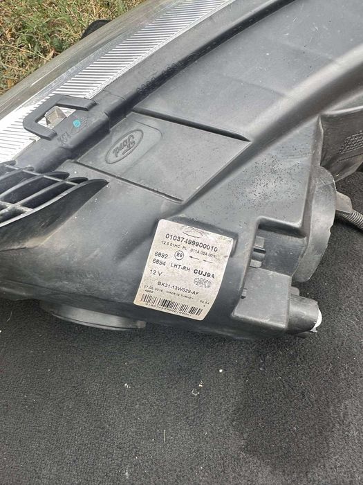 Оригинални фарове Ford Transit 2014