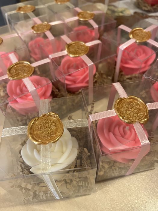 Соеви свещи и букети за всеки повод, подарете ухание!