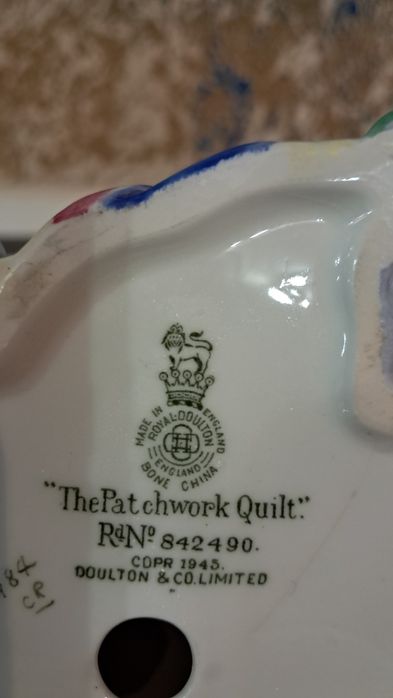 Колекционерски фигури Royal Doulton