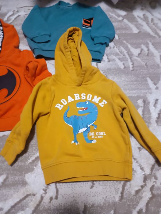 Лот от детски дрехи