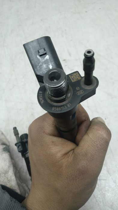 Injector 3.0 d n57d30c 0445118001 850815301 BMW X6 F16  [din 2014 pan