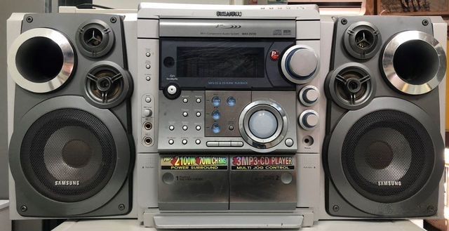 Продается музыкальный центр Samsung max vs730