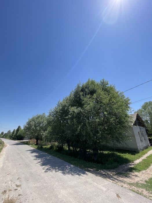 Uy sotiladi 22 sotik