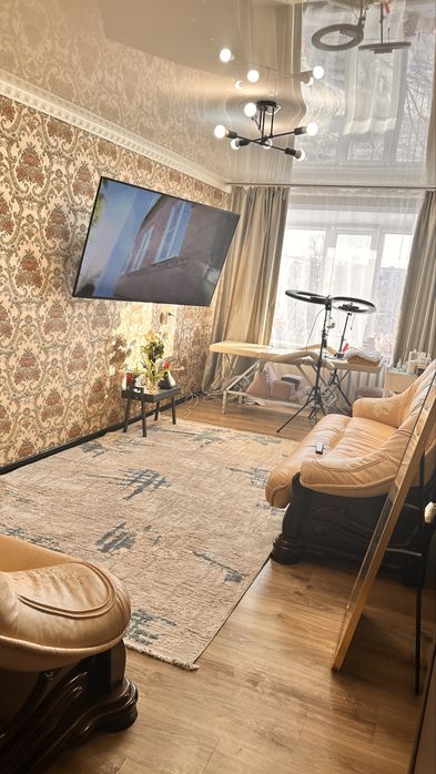 Продам 2 комнатная квартира