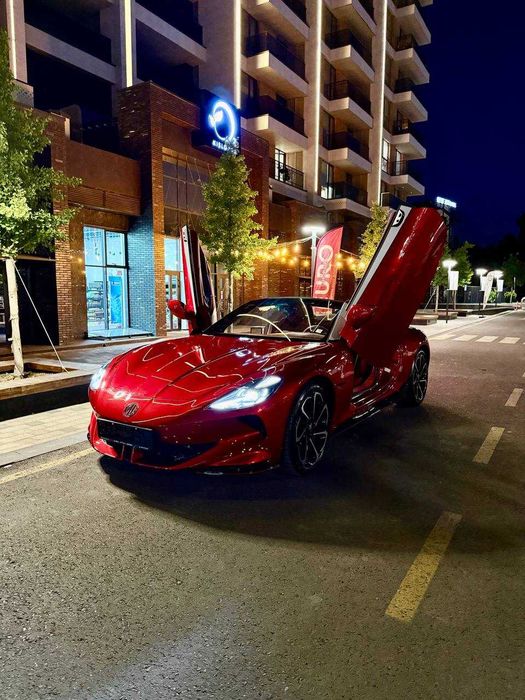 MG Cyberster (конкурент Porsche, BMW и.т.д)