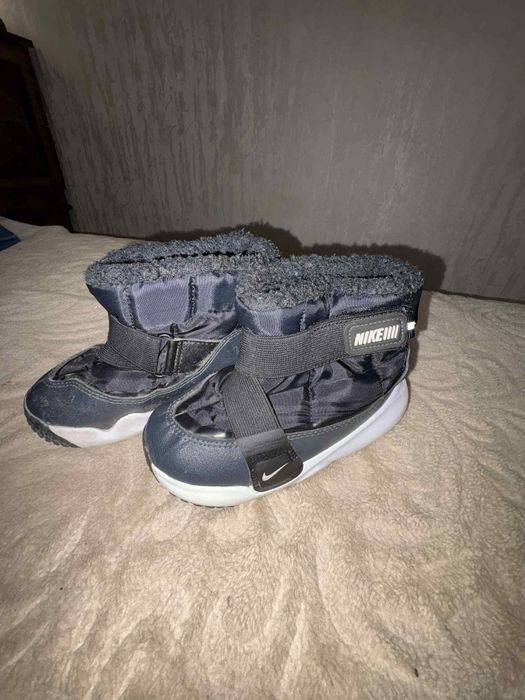 Детски дрехи 3,4 годишно момче всичко 30 евро