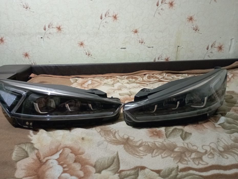 Фары  на кия к7  2 поколения