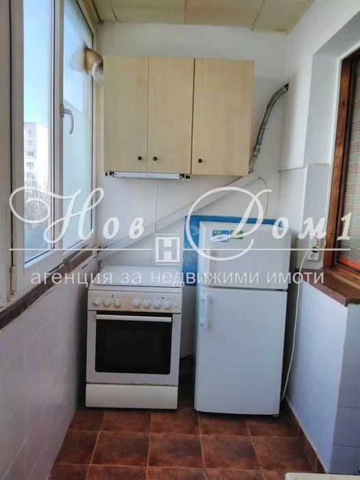 Дава се под наем Двустаен апартамент в Варна, Възраждане 1 - 52 кв.м за 300 € - Снимка #2