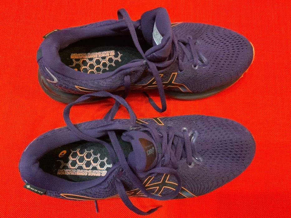 Asics gore-tex-оригинални маратонки 38 размер