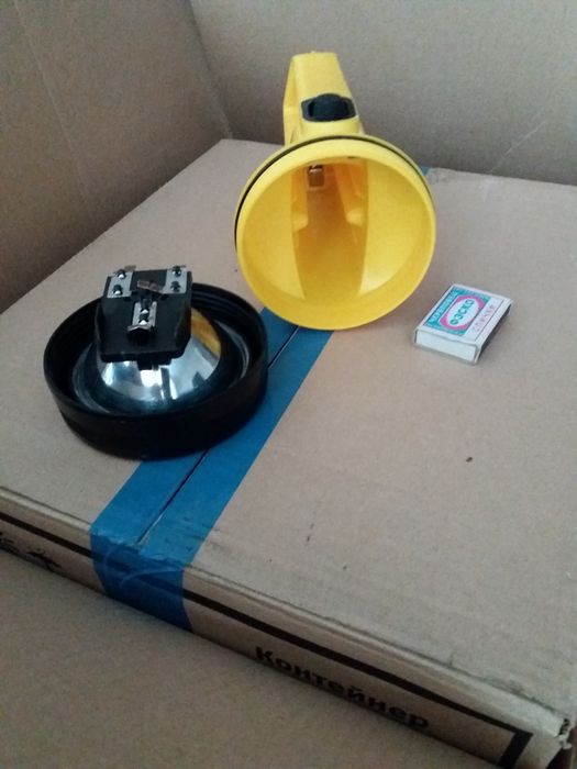 Фонарик СССР на батарейках