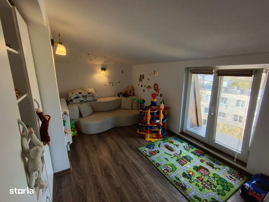 Apartament 4 camere, 95 mp, zona Central