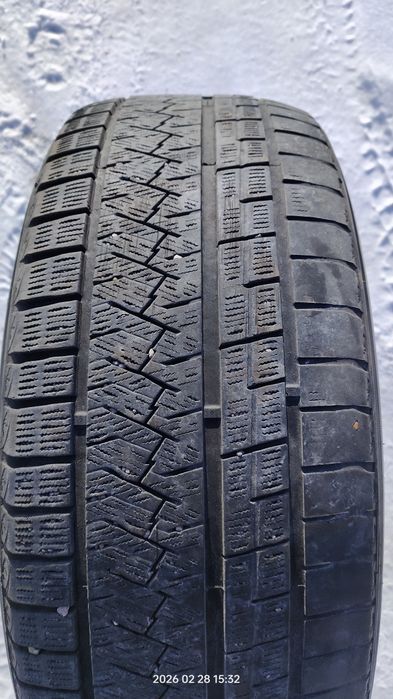 Продам шины 265/60R18